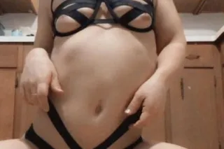 Only Add 👻my snapchat..👉jessika06x✅.Facetime Fun.. Mid_dget_escort girl👙3 foot 11 inch cubby👅And Ready for incall or out call🚘car call🚗 AVAILABLE 24hrs🦋 Video Sex Chat,NEW Video Content sell... - Image 1