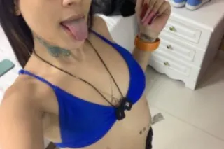 jenny 🥵 hot latina 🔥 very friendly and sexy 💦 pleaser 👅 naughty 😜 incalls only ☎ te espero papi 😘 - Image 1